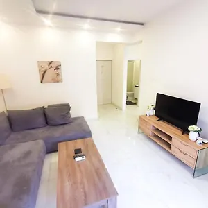 Апартаменты The White Pearl, Ларнака