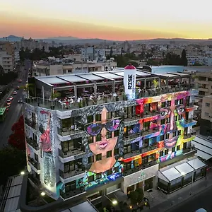 فندق Rise Urban Art, لارنكا
